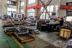 如何安全地使用折彎機夾模板？